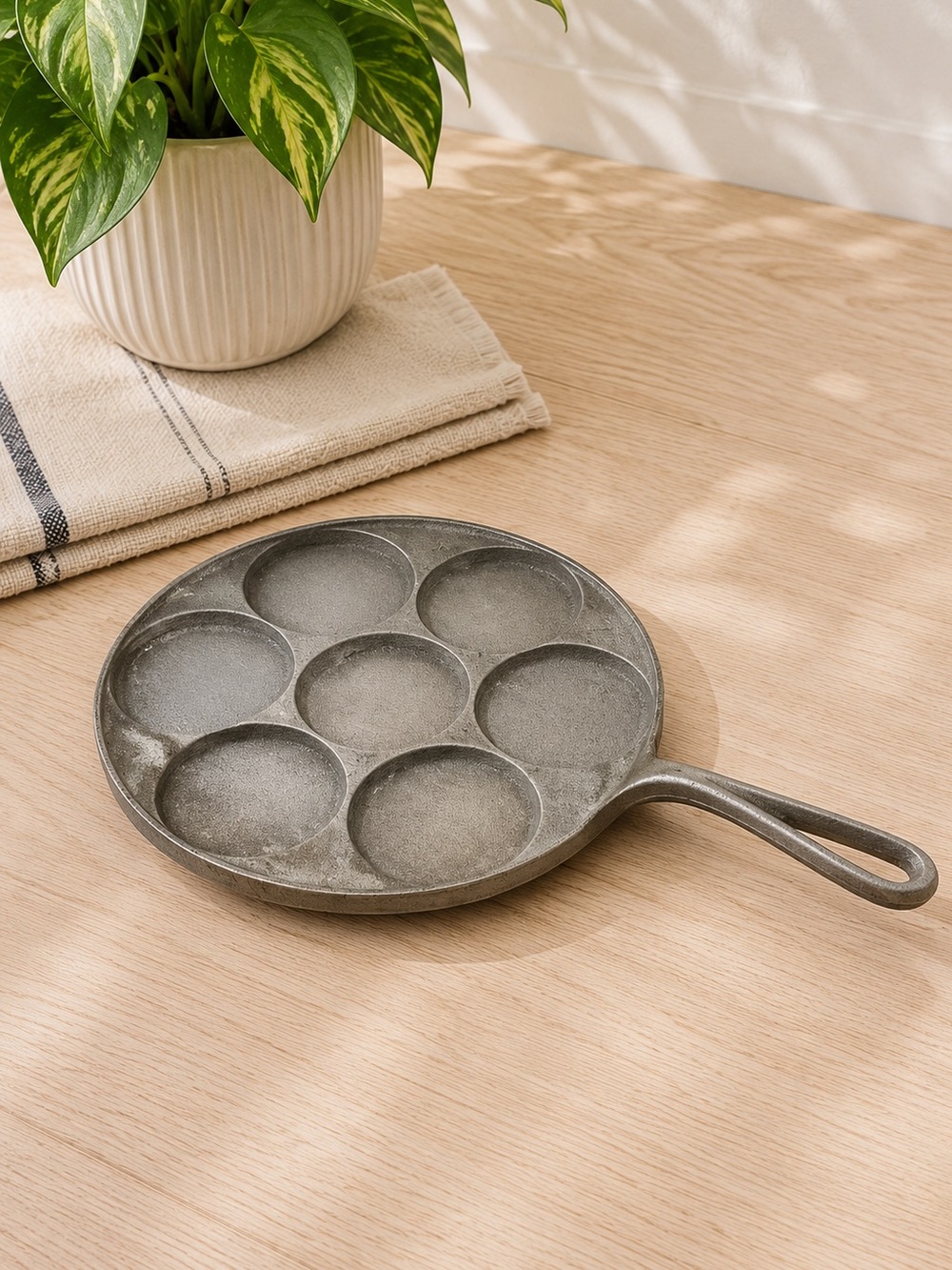 Vintage Cast Iron Dollar Pancake Plett‎ Pan Unbranded Scandinavian Style Fry